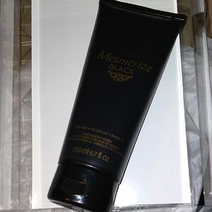 Avon Mesmerize Black Body Wash